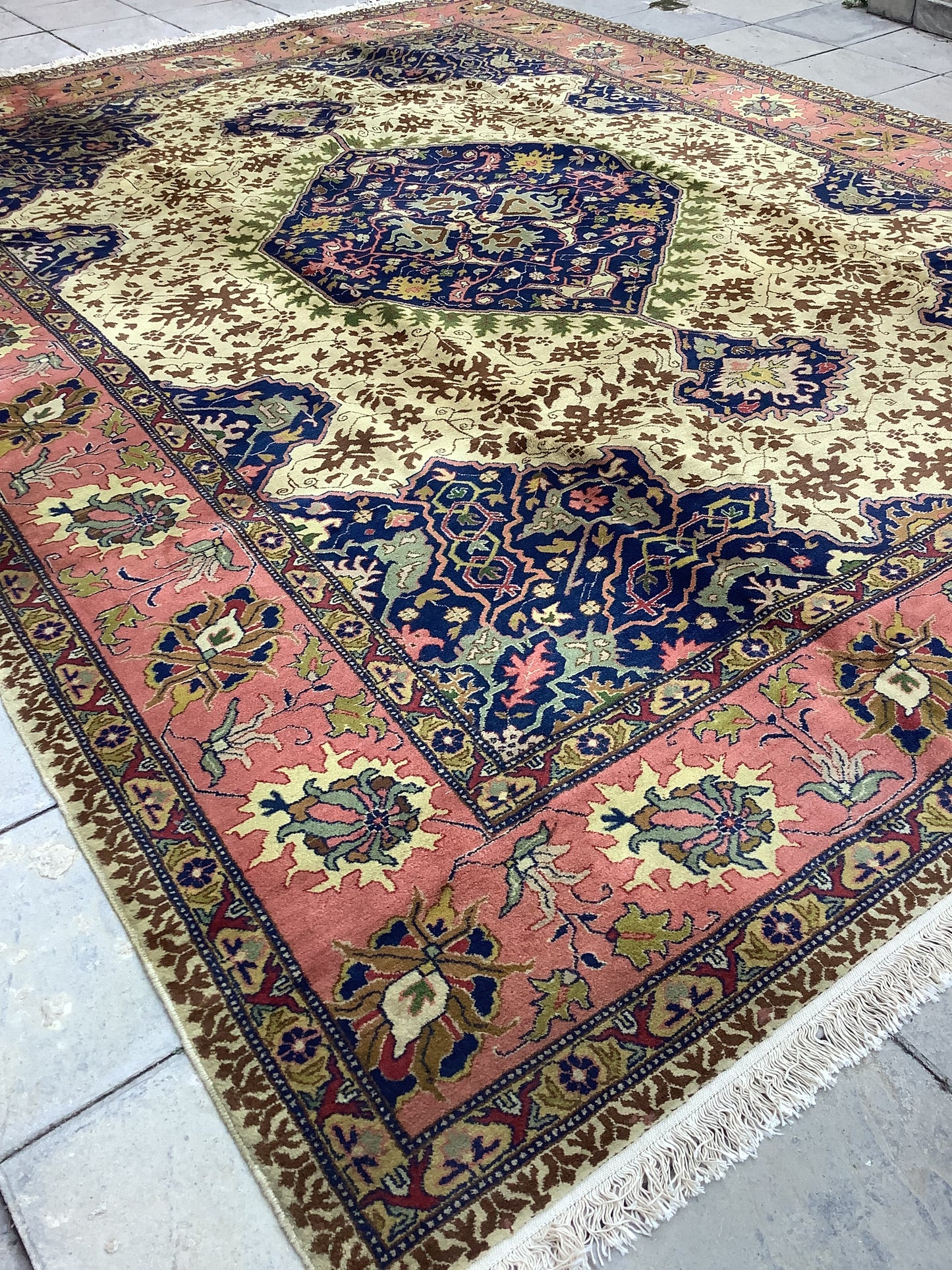 PAIR ANTIQUE TABRIZ HERIZ