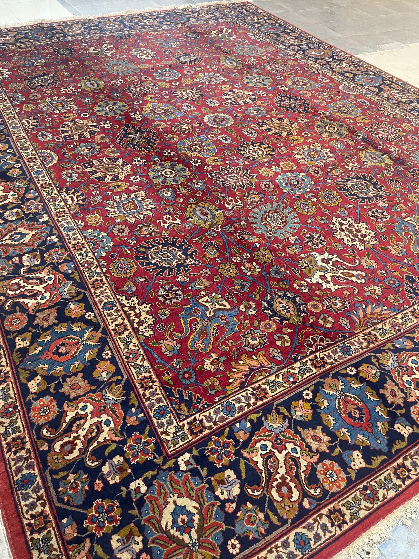 TABRIZ ANTIQUE SHAH ABBAS
