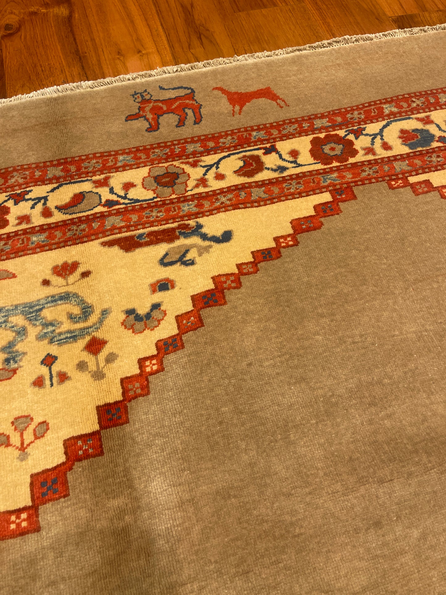 Camel Hair Vintage Heriz