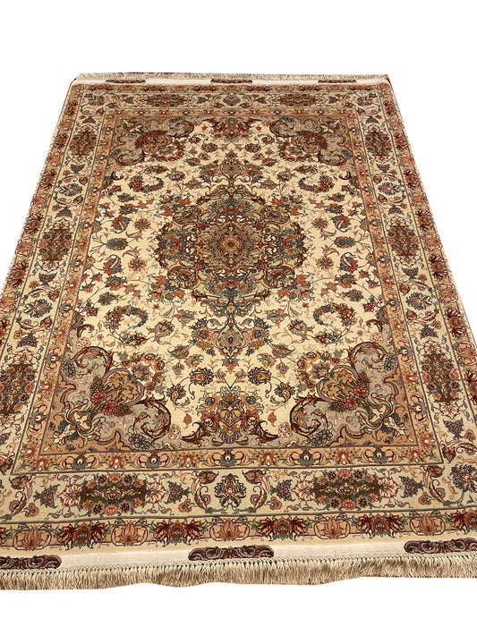 NOVINFAR ON SILK