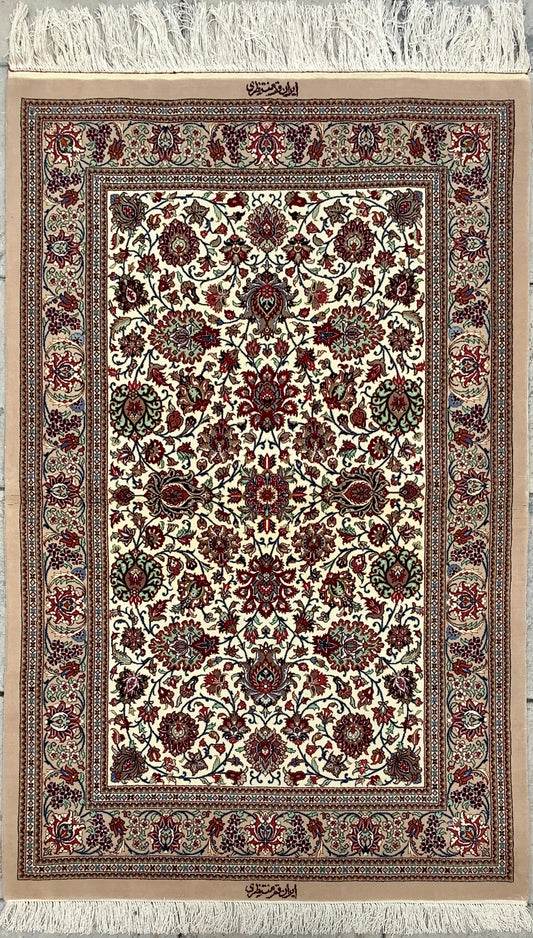 SILK FOUNDATION QOM SHAH ABBAS