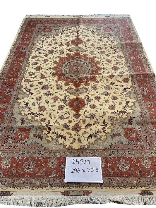 TAQI ZADEH EARTHY RUG