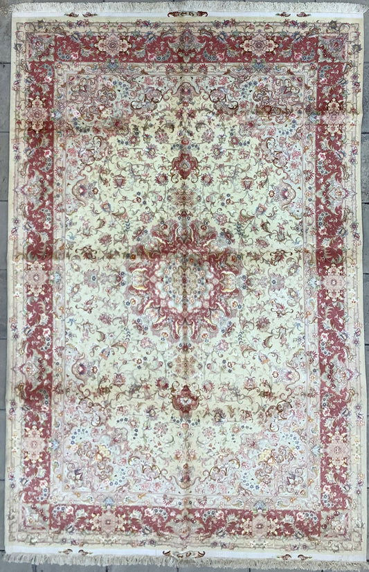 SUPERFINE OLYA ON SILK