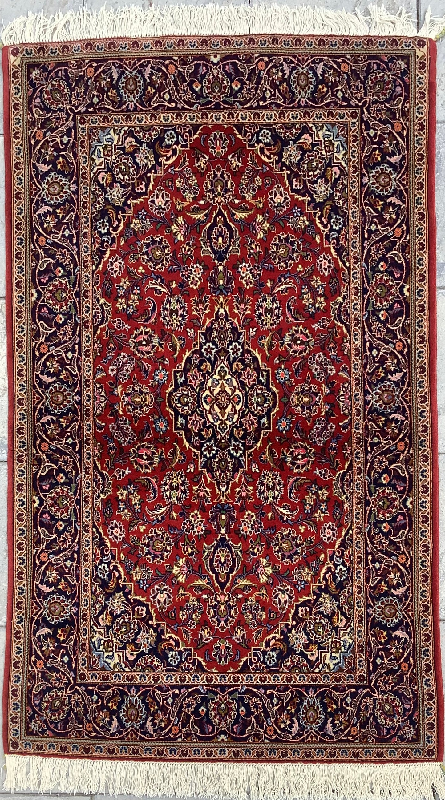 PETITE VINTAGE KASHAN