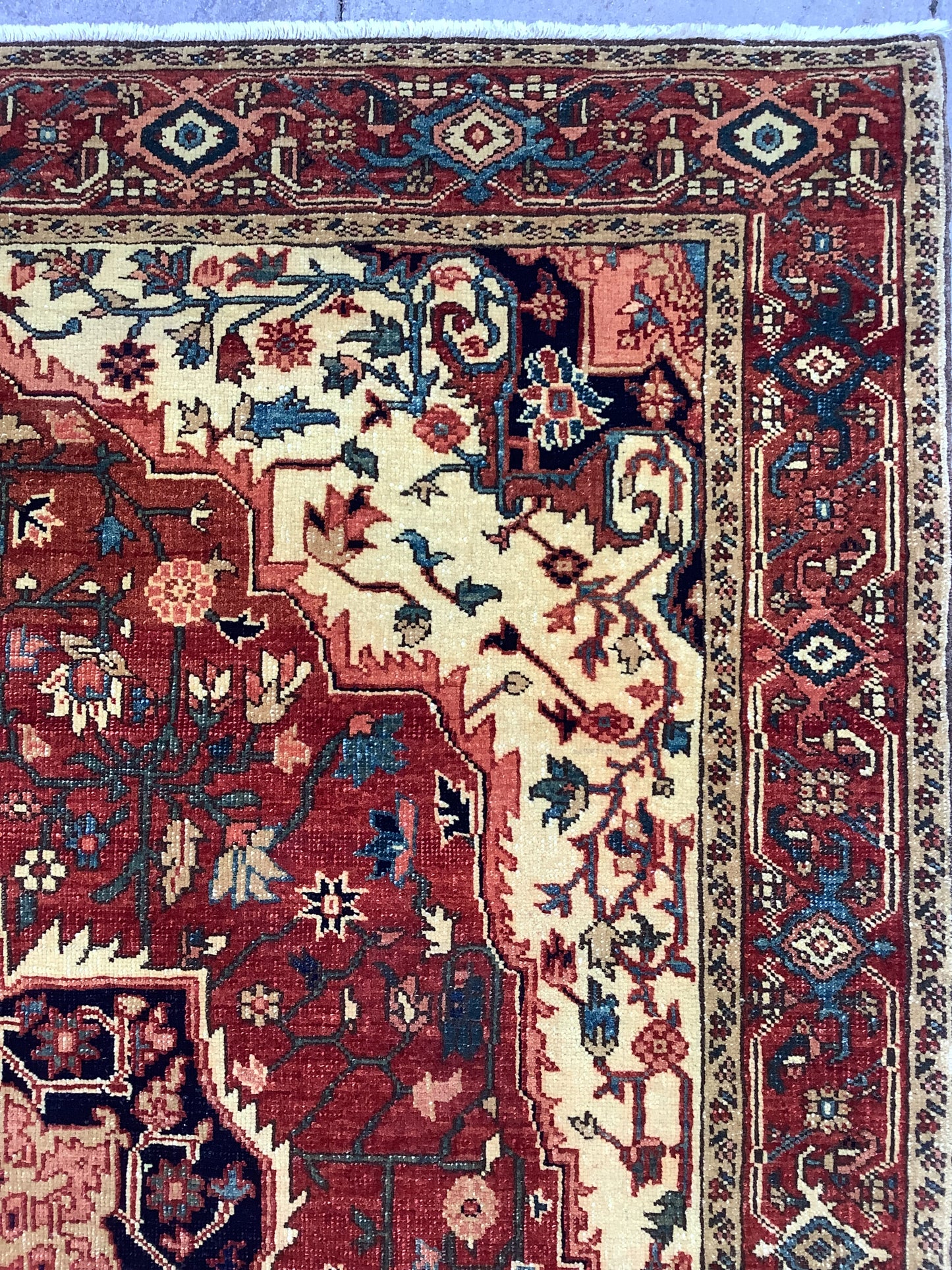 Fine Serapi Rare Qaliche