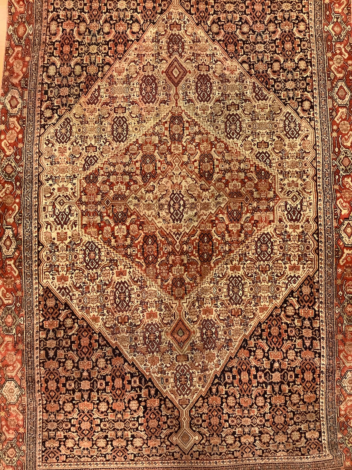 SENNEH HAFT RANG