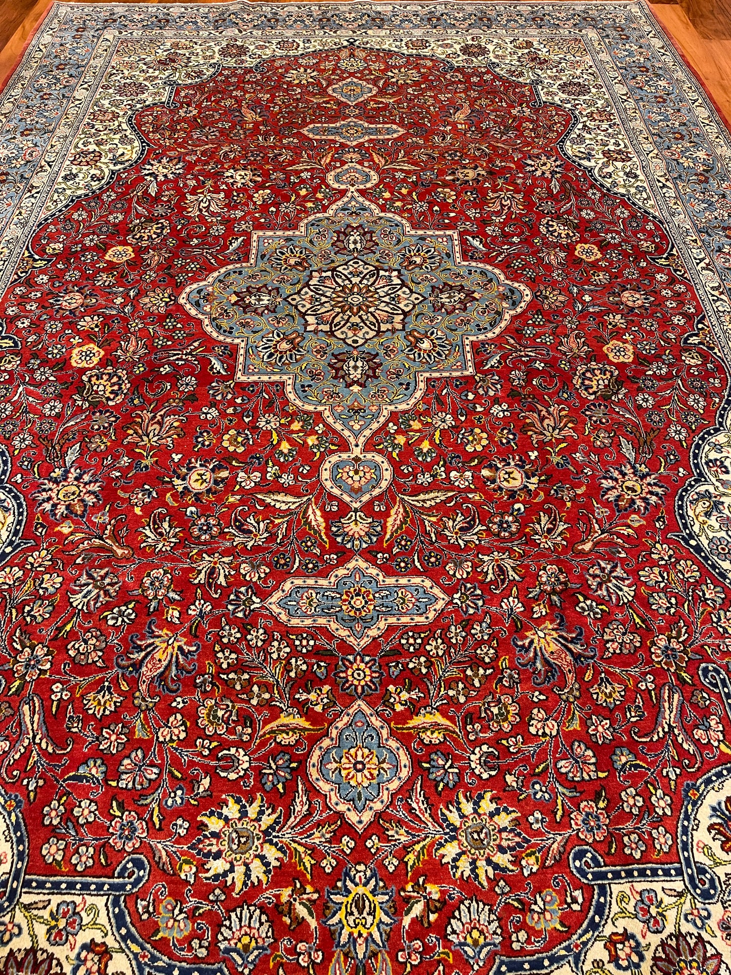 ANTIQUE PART SILK QOM