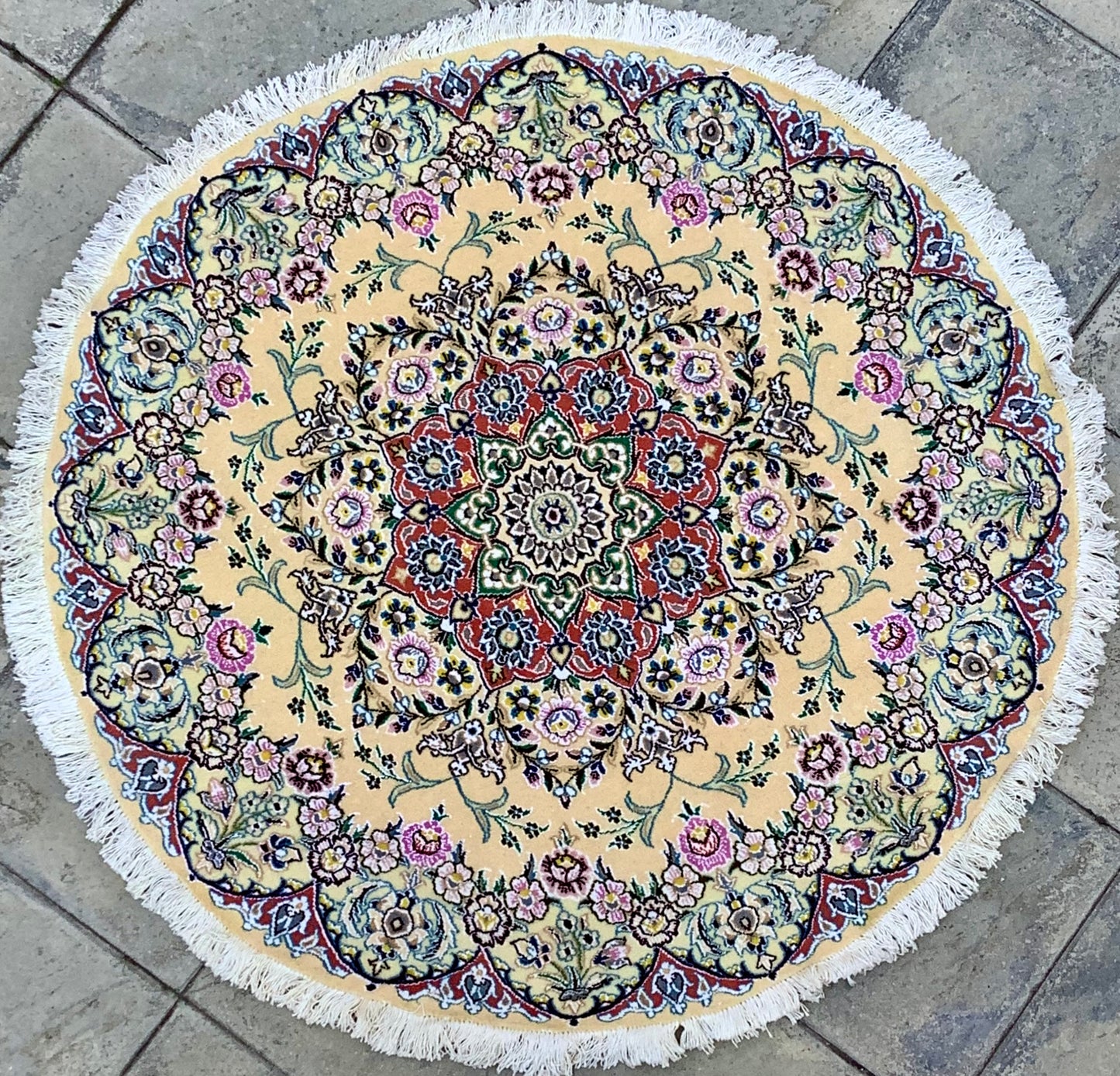 SAFFRON CIRCLE NAIN