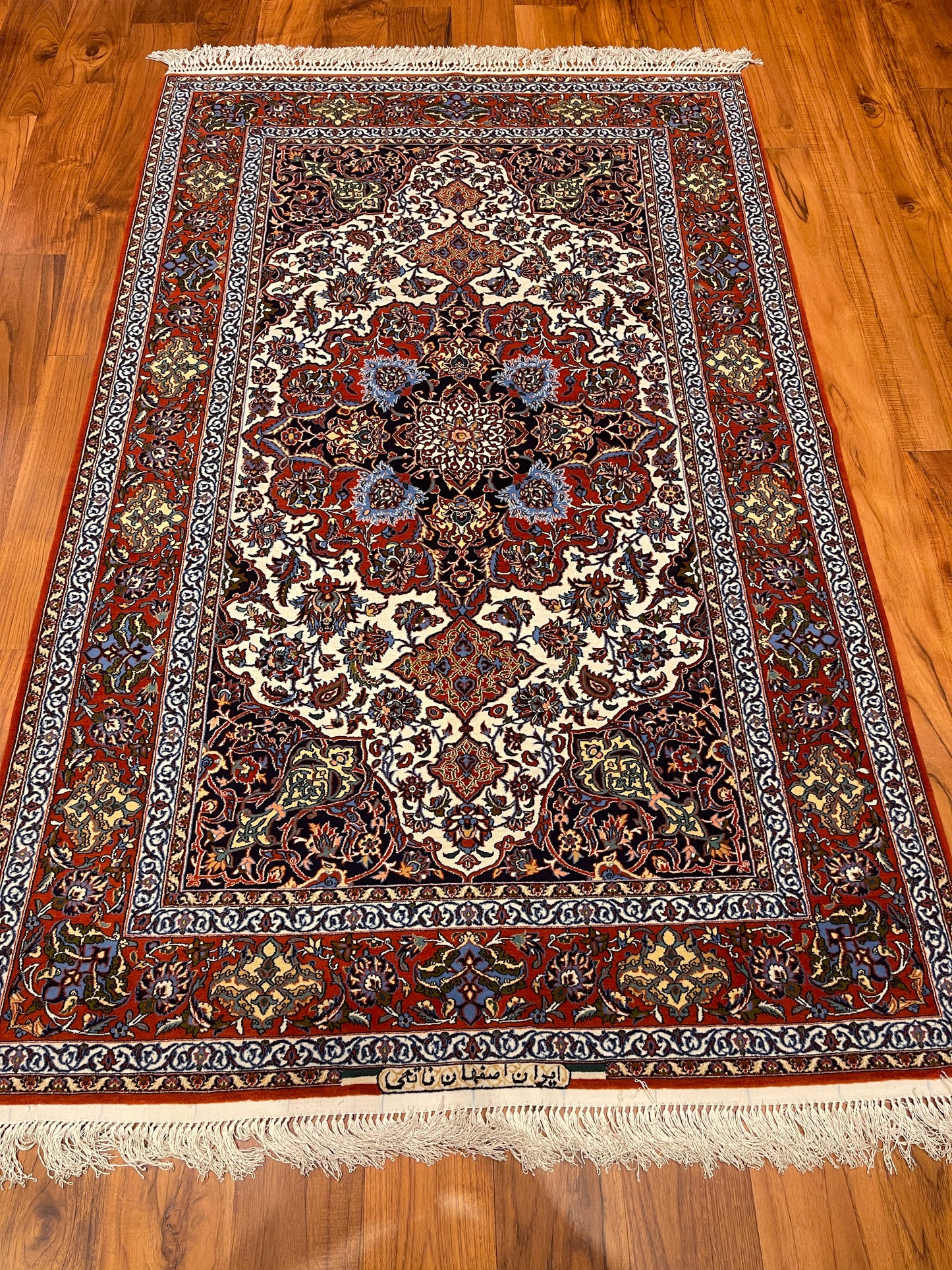 SUPER FINE OLD ISFAHAN ON SILK