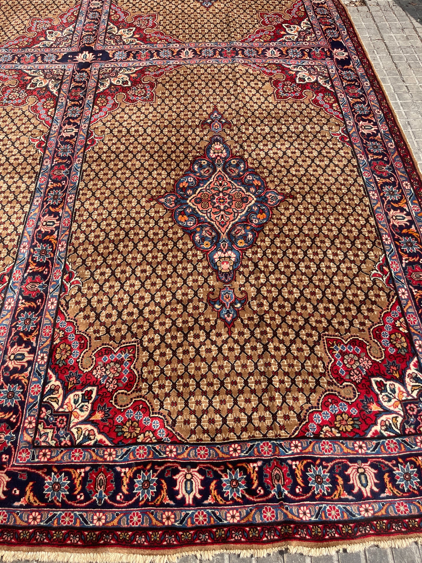 CHAHARBAGH GARDEN ANTIQUE