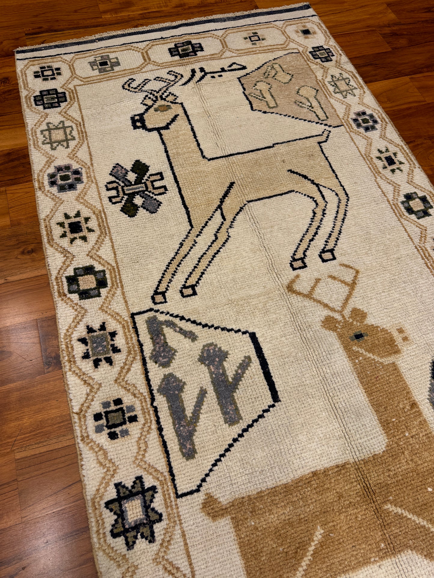 Undyed Bedouin Runner