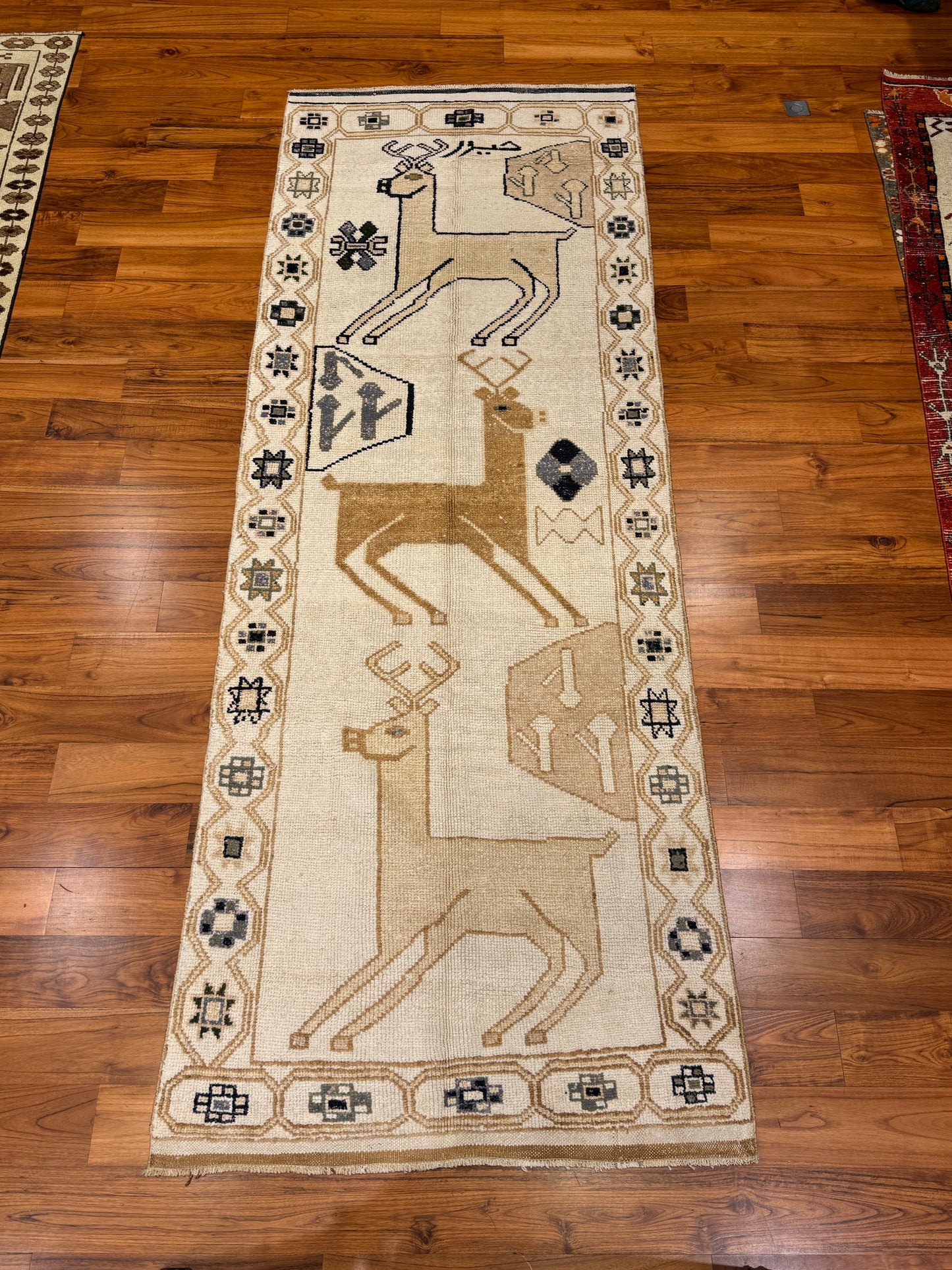 Undyed Bedouin Runner