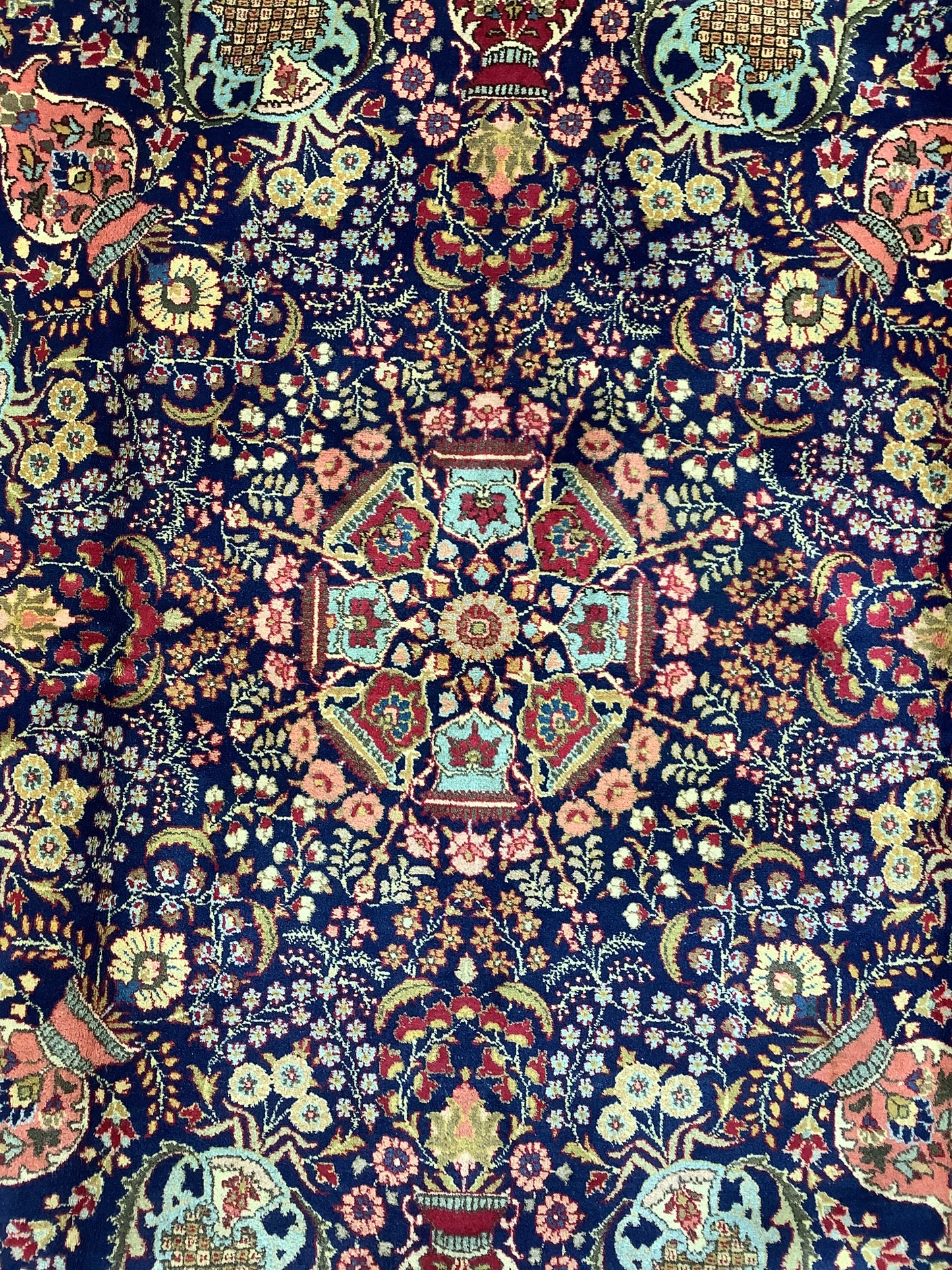 GOLESTAN ANTIQUE TABRIZ