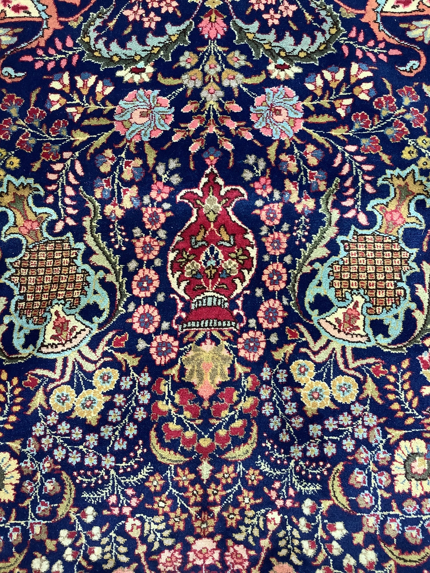 GOLESTAN ANTIQUE TABRIZ
