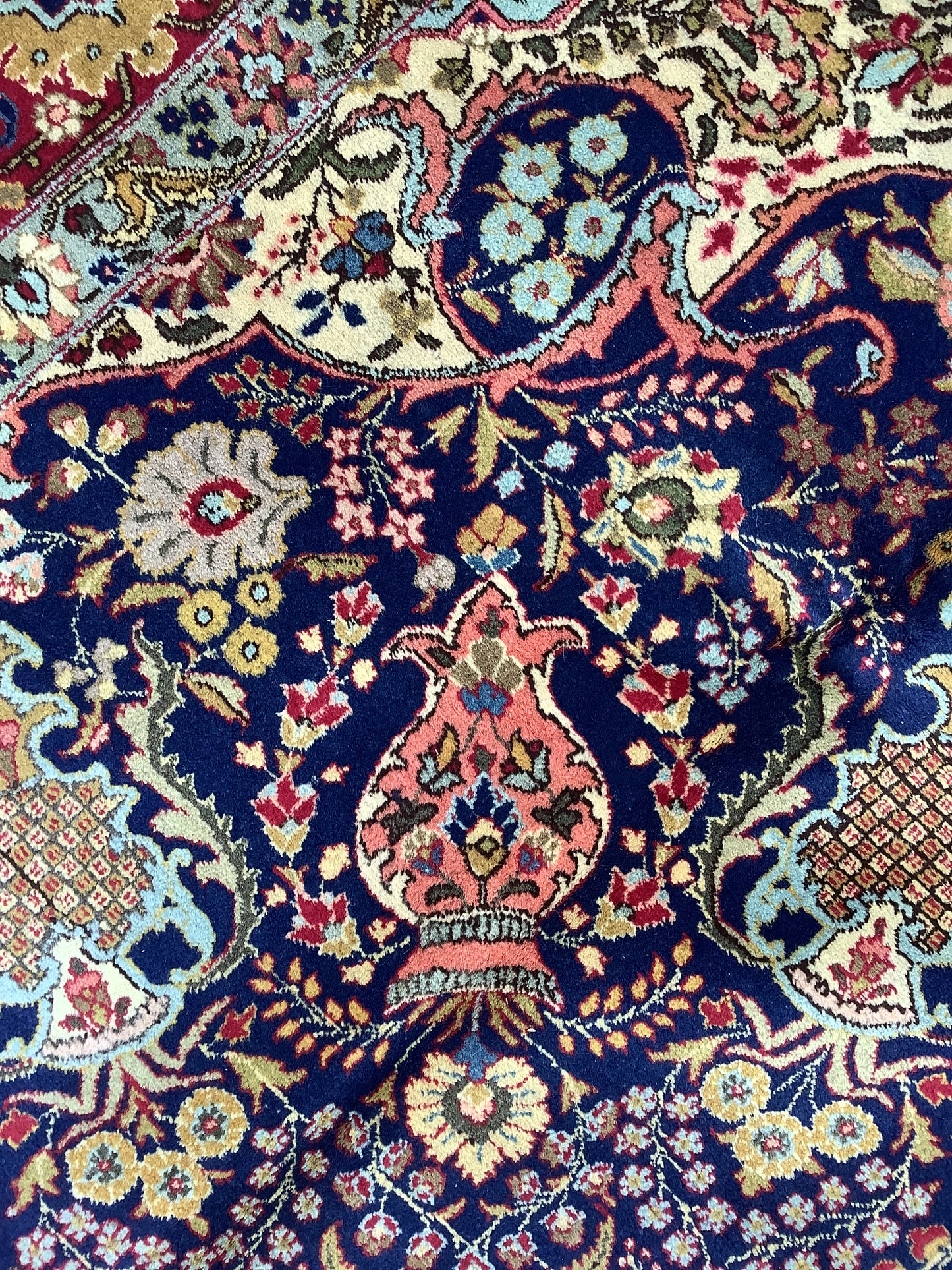 GOLESTAN ANTIQUE TABRIZ