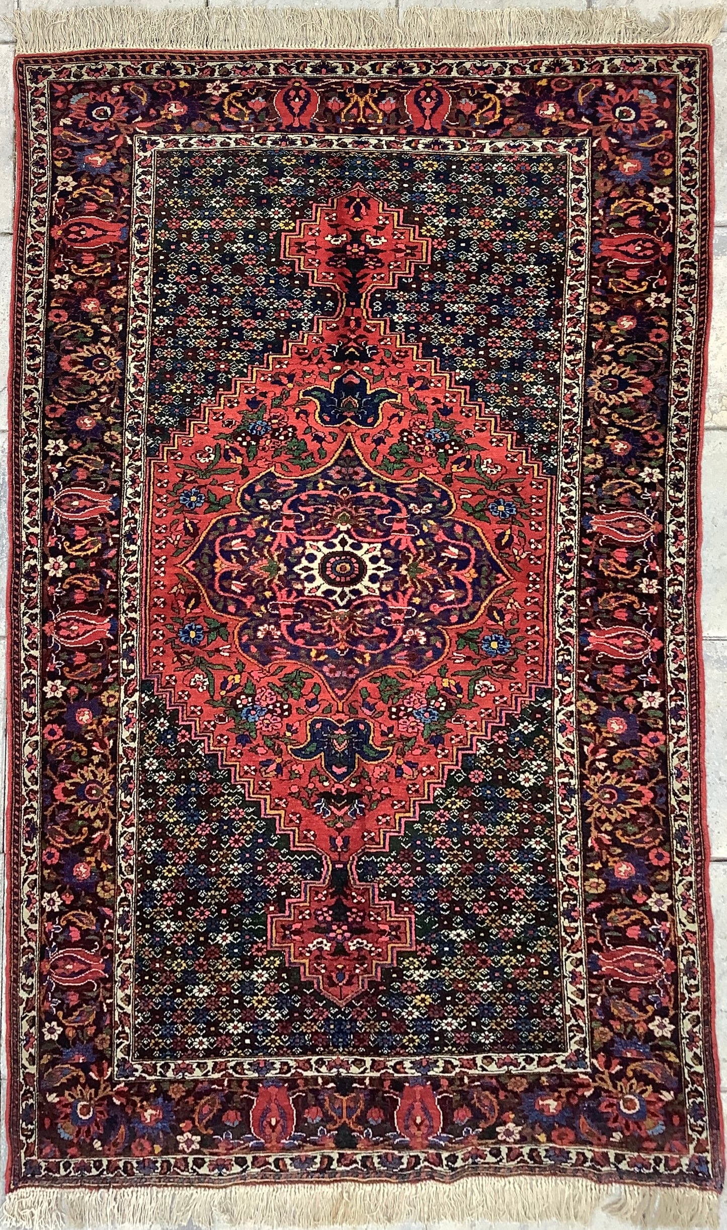 BAKHTIARI ANTIQUE TRIBAL