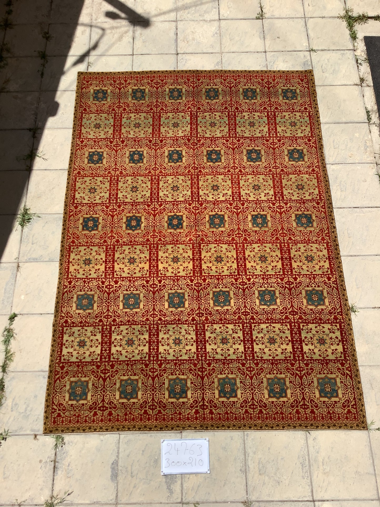 Fine Mamluk Avant Garde