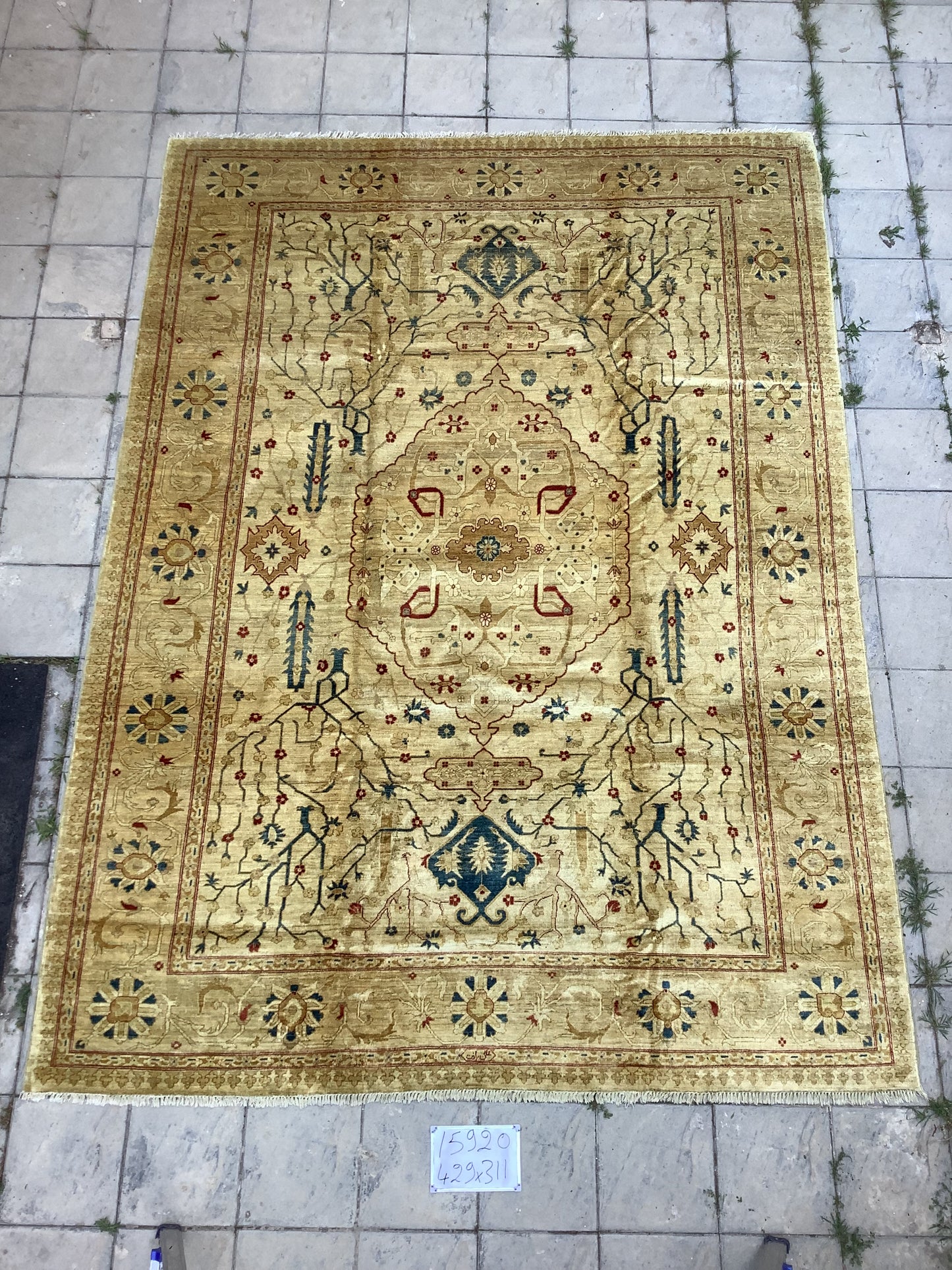 GOLDEN JALILI