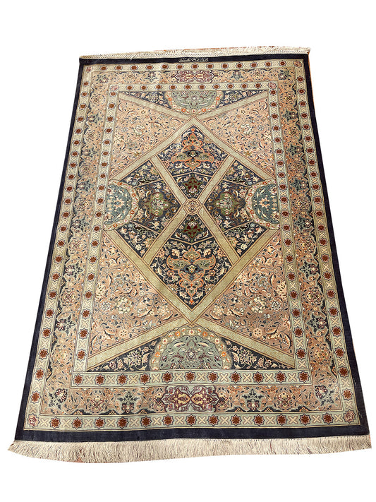 ISLAMIC ART IN SILK