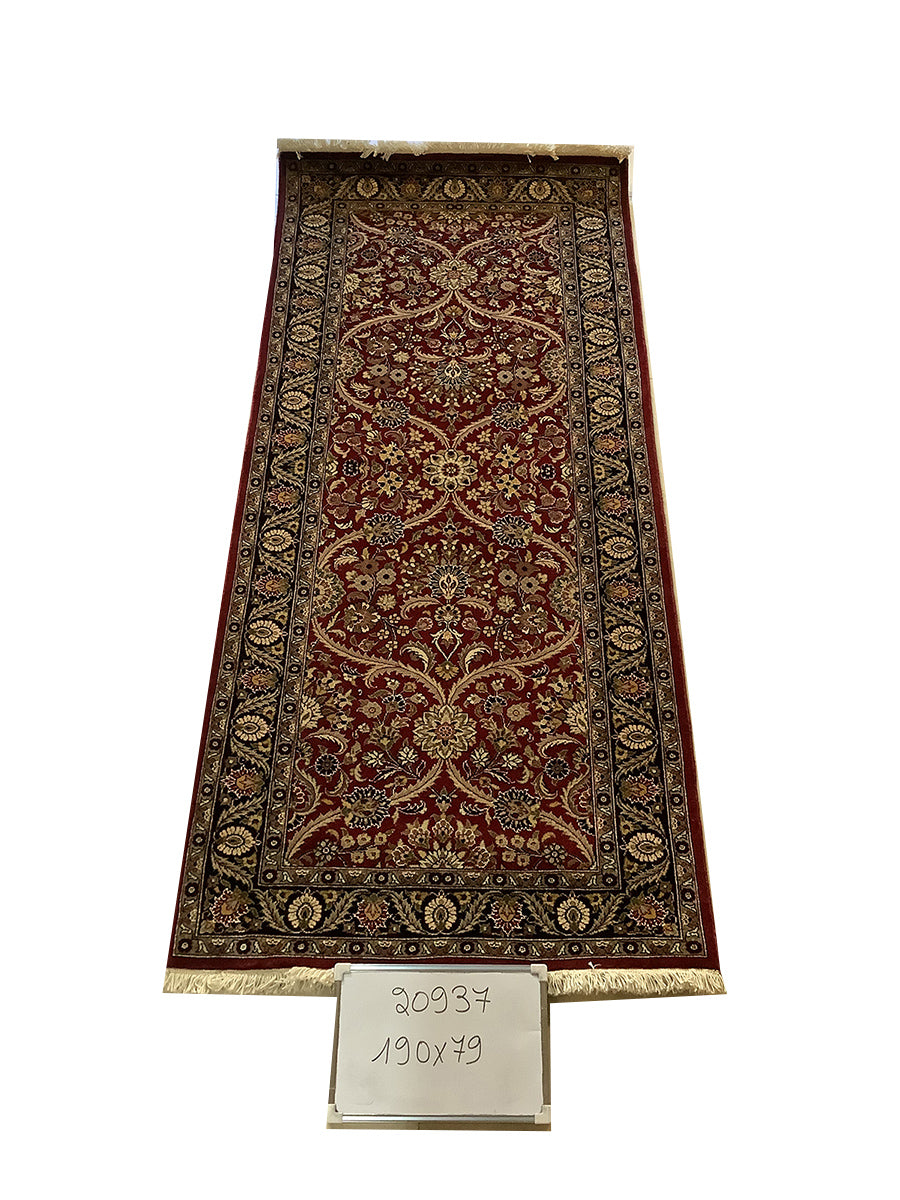 Kashmir Mini Runner