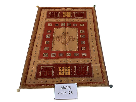 CAMEL HAIR 3D KILIM