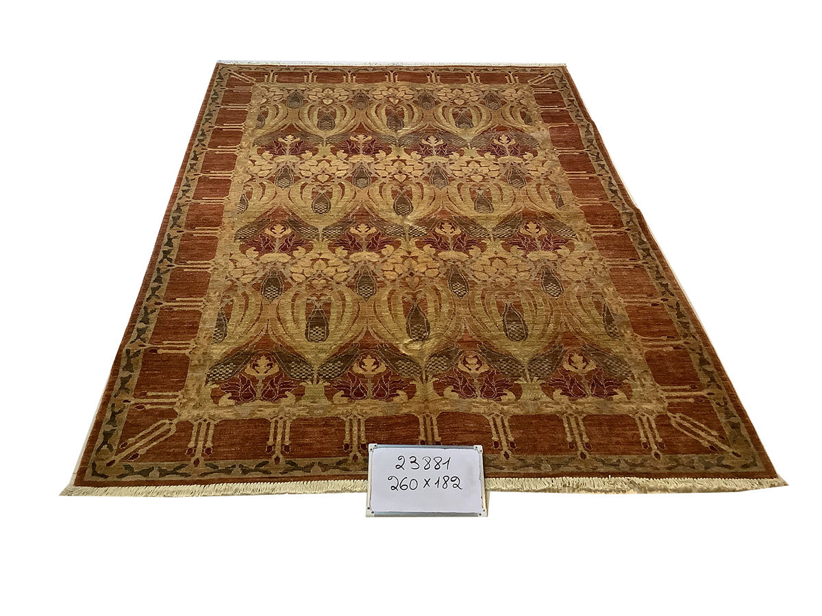 BAROQUE RED