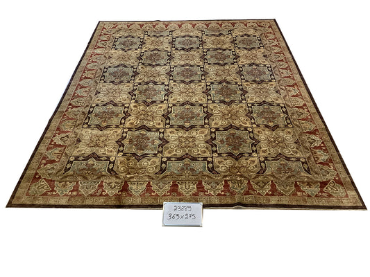 BAROQUE BROWN