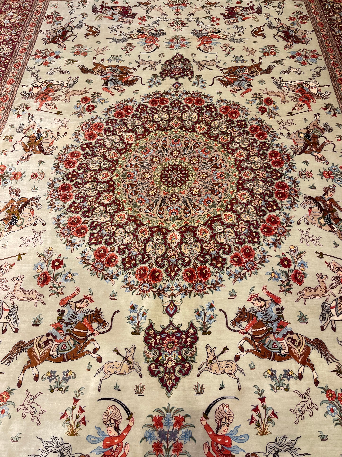 IMPERIAL PURE SILK HUNTING
