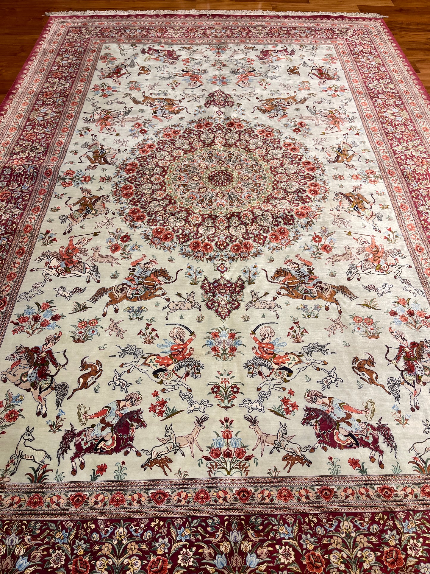 IMPERIAL PURE SILK HUNTING