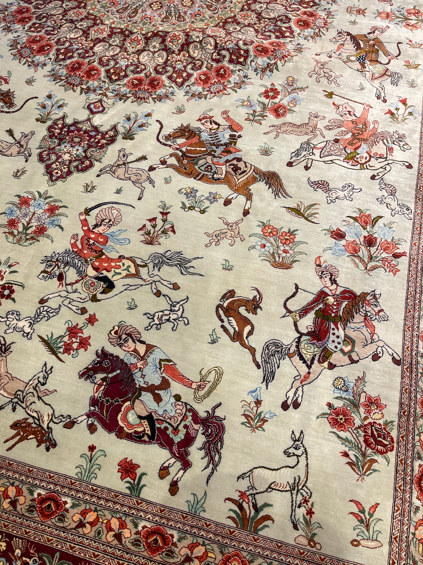 IMPERIAL PURE SILK HUNTING