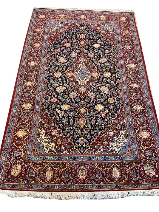 KORK LAMBSWOOL RUG WITH SILK