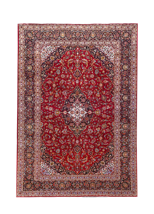 FINE RED CARPET WITH SILK